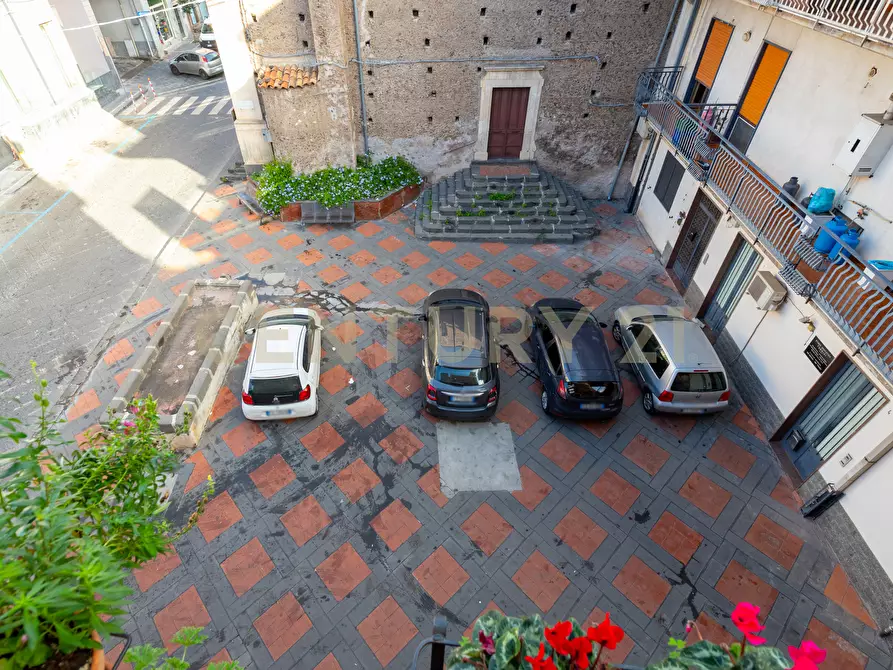 Immagine 21 di Pentalocale in vendita  in Piazza Giovanni Longo 122 a Misterbianco