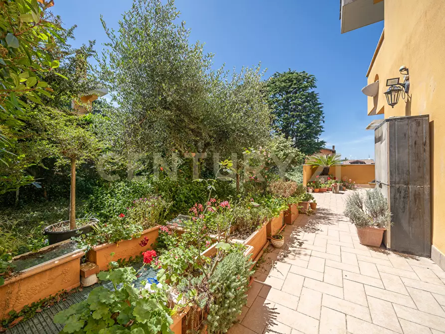 Immagine 31 di Villa in vendita  in Via dei Lecci 31 a Rocca Di Papa