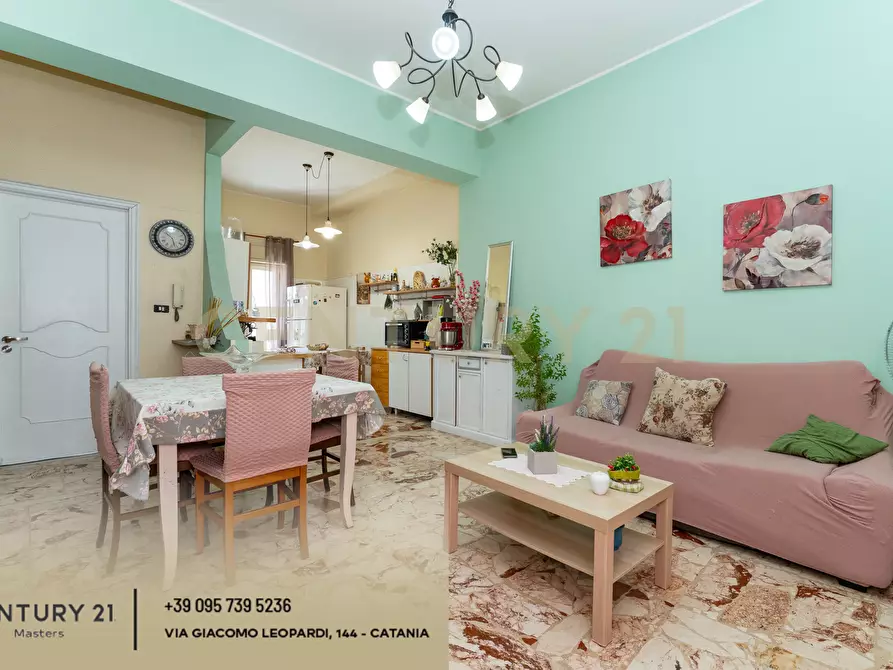 Immagine 27 di Pentalocale in vendita  in Via Isole Eolie 126 a Paterno'