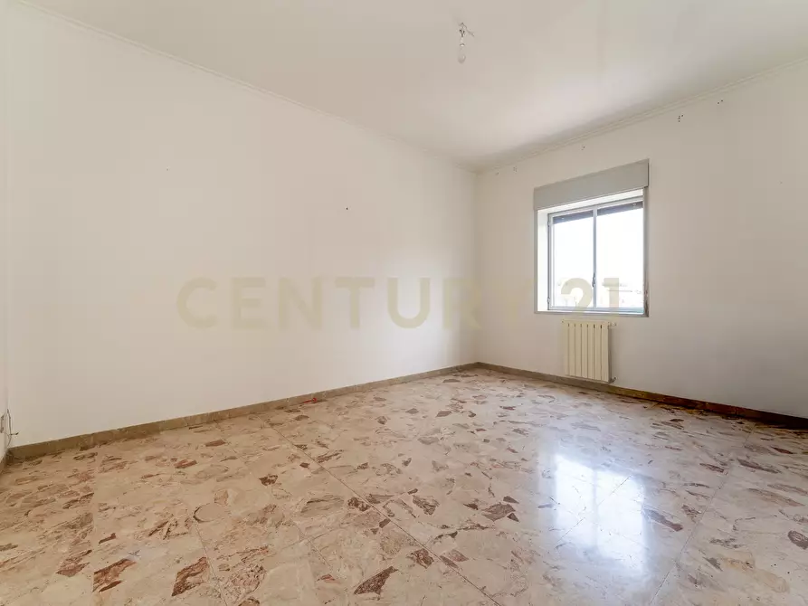 Immagine 16 di Quadrilocale in vendita  in Via Vincenzo Giuffrida 203 a Catania