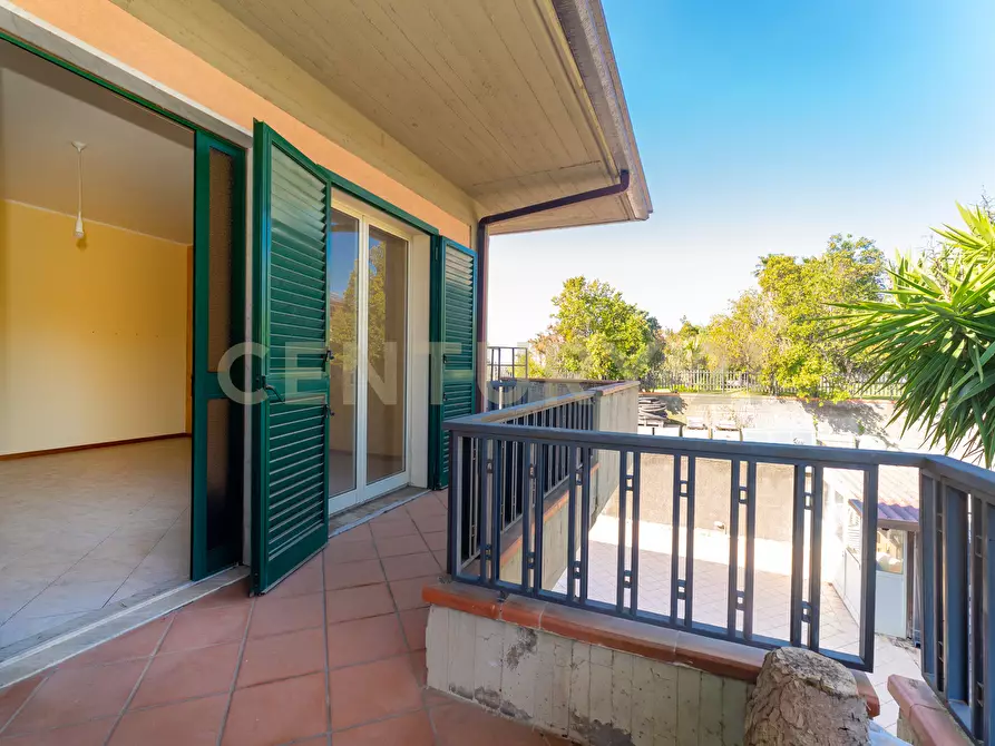 Immagine 17 di Porzione di casa in vendita  in Via Gaetano Donizetti 15 a Mascalucia