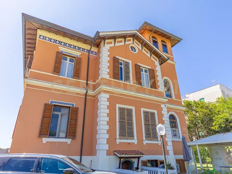 Immagine 26 di Villa in vendita  in Via Aurelia 393 a Santa Marinella