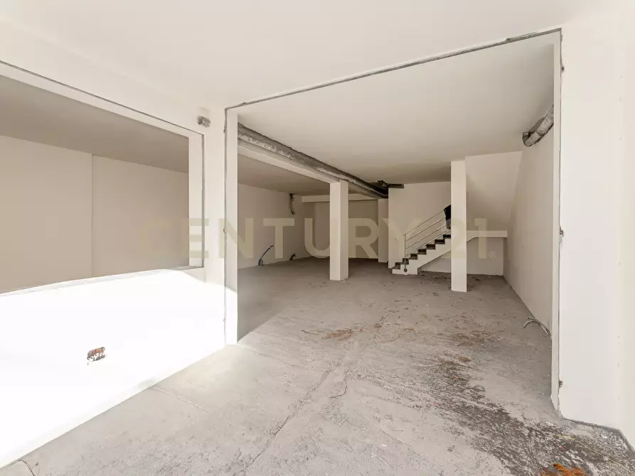 Immagine 18 di Locale commerciale in vendita  in Via Alfred Nobel snc a Misterbianco