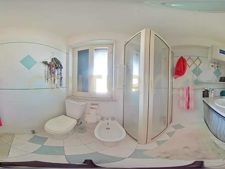 Immagine 36 di Quadrilocale in vendita  in Via Traversa V a Mascali