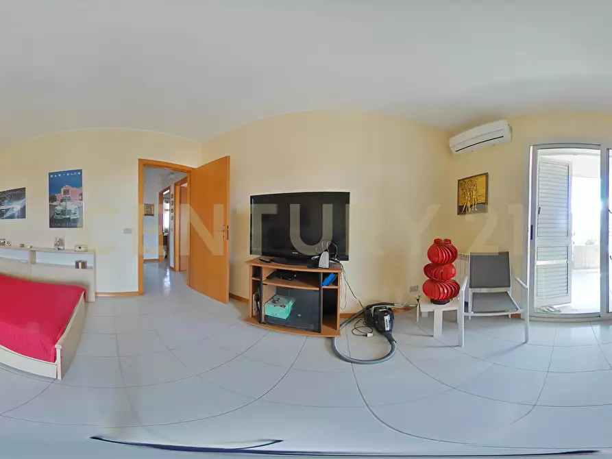 Immagine 53 di Pentalocale in vendita  in Via Nino Martoglio 13 a Valverde