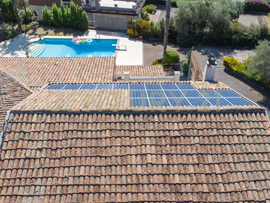 Immagine 4 di Villa in vendita  in Via Fisichelli a San Giovanni La Punta