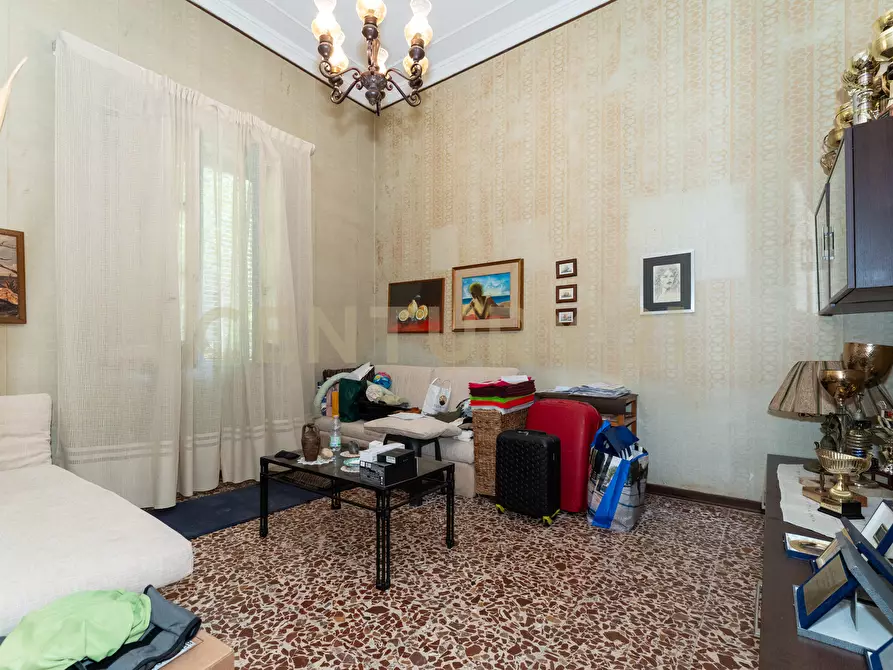 Immagine 26 di Casa indipendente in vendita  in Via Roma 66 a Camporotondo Etneo