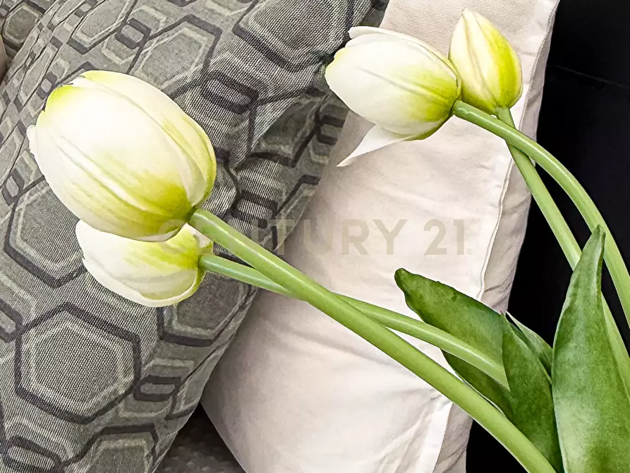 Immagine 34 di Appartamento in vendita  in Via Lampedusa a Roma