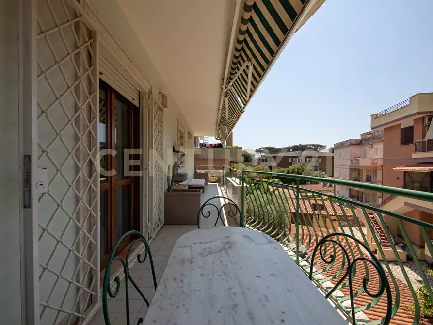 Immagine 33 di Trilocale in vendita  in Via Circeo 16 a Anzio