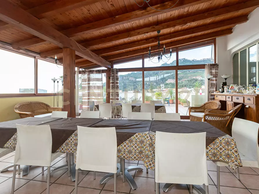 Immagine 35 di Casa indipendente in vendita  in Via Consolare Valeria 220 a Sant'alessio Siculo