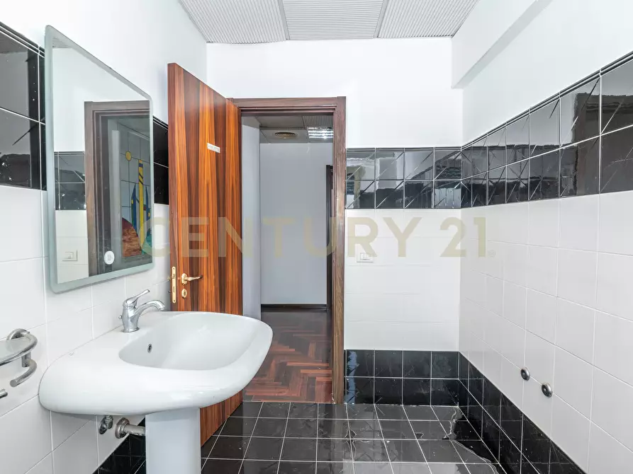 Immagine 35 di Appartamento in vendita  in Viale dei Platani a Ragusa