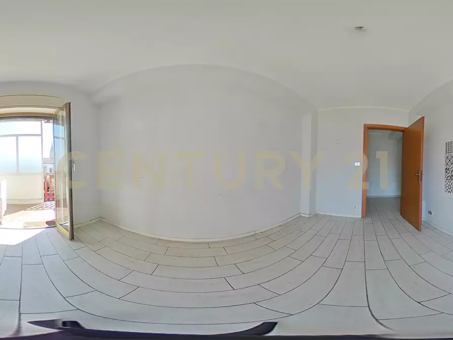 Immagine 45 di Trilocale in vendita  in Via Firenze 112 a Aci Castello