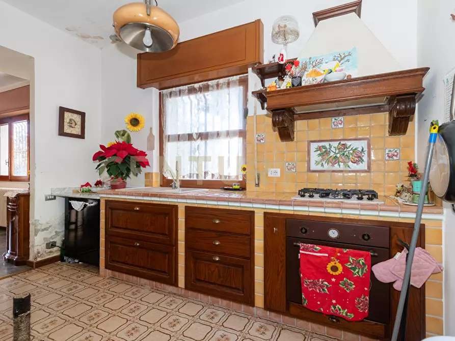 Immagine 20 di Villa in vendita  in Via della Regione 70 a Pedara