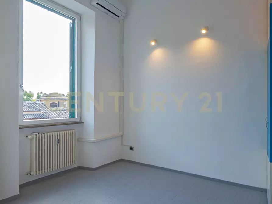 Immagine 29 di Attico in vendita  in Via Antonio Mordini 14 a Roma