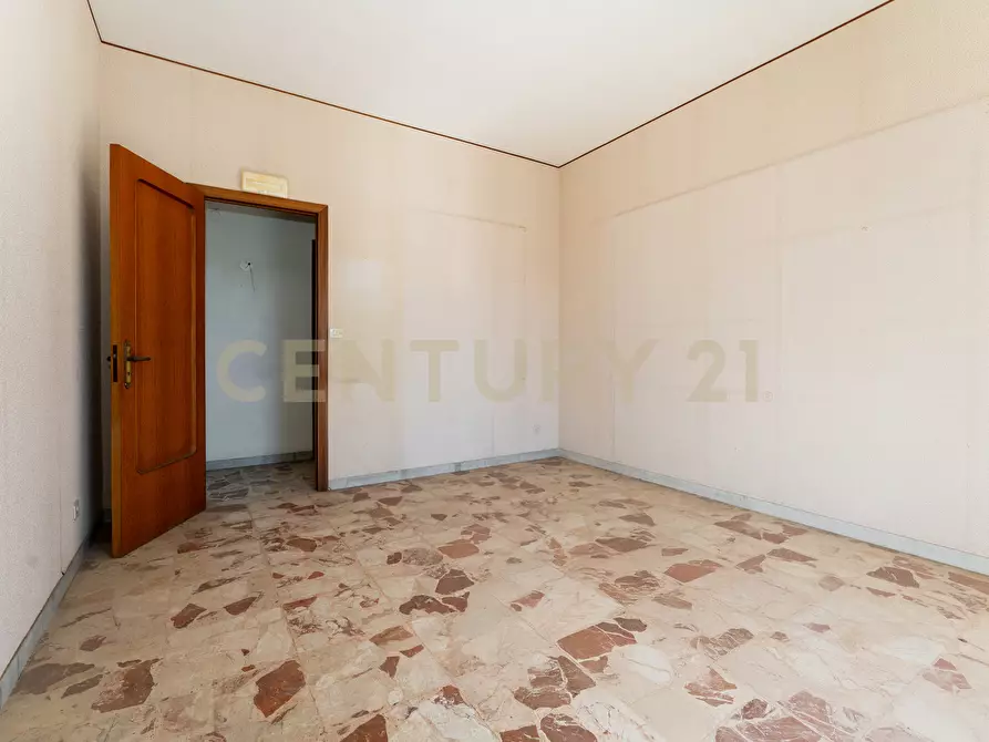 Immagine 24 di Trilocale in vendita  in Via Veronica 6767 a Aci Sant'antonio