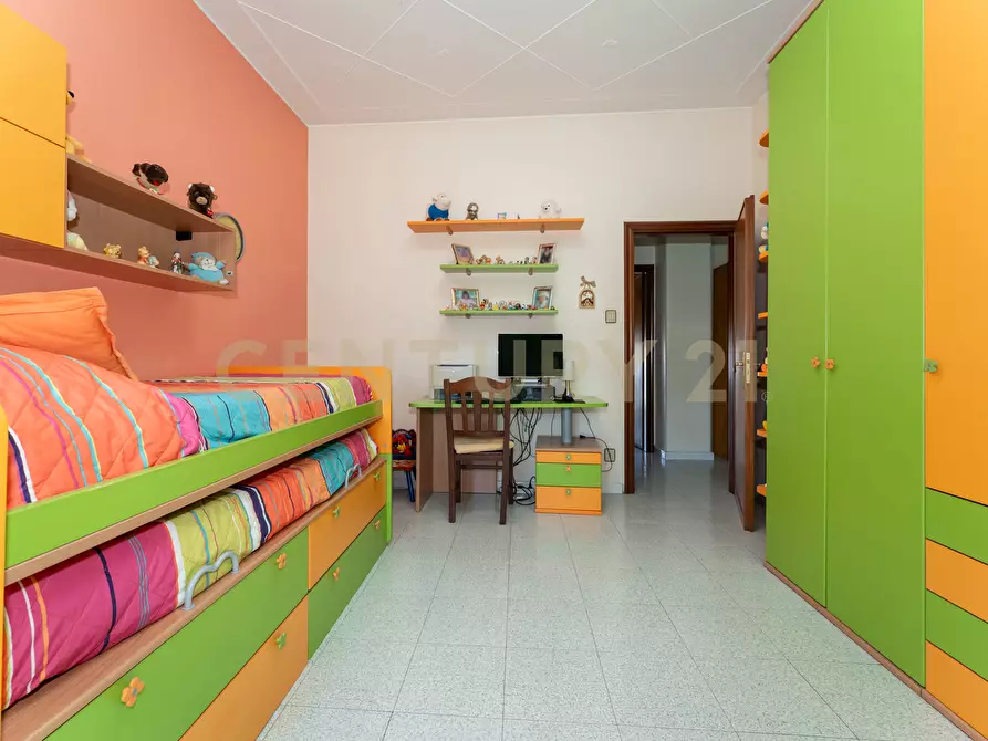Immagine 28 di Quadrilocale in vendita  in Via Vincenzo Giuffrida 194 a Catania