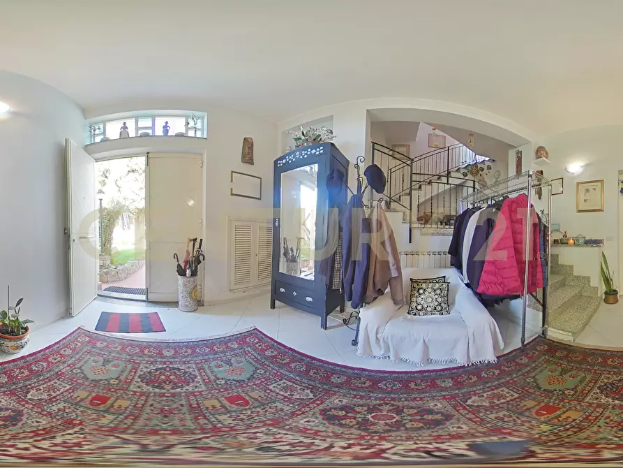 Immagine 79 di Villa in vendita  in Via Leonardo Da Vinci 5 a Taormina