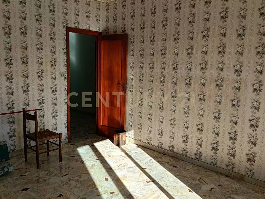 Immagine 4 di Quadrilocale in vendita  in Via Omero 65 a Bronte