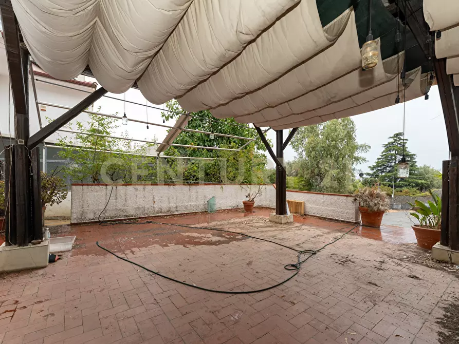 Immagine 43 di Locale commerciale in affitto  in Via Catira 2 a San Gregorio Di Catania