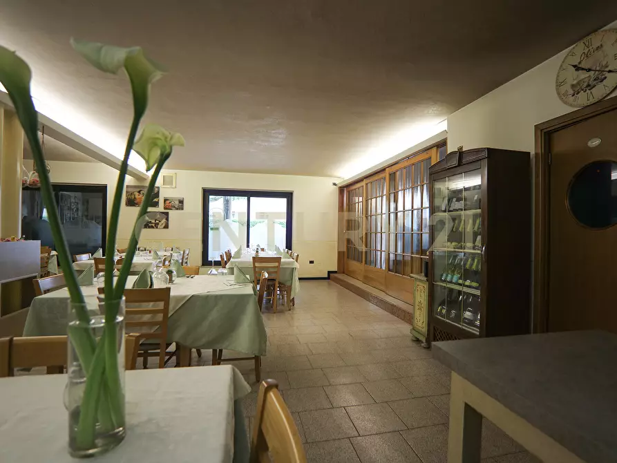 Immagine 18 di Pentalocale in vendita  in Via Giuseppe Garibaldi 5 a Casaleone