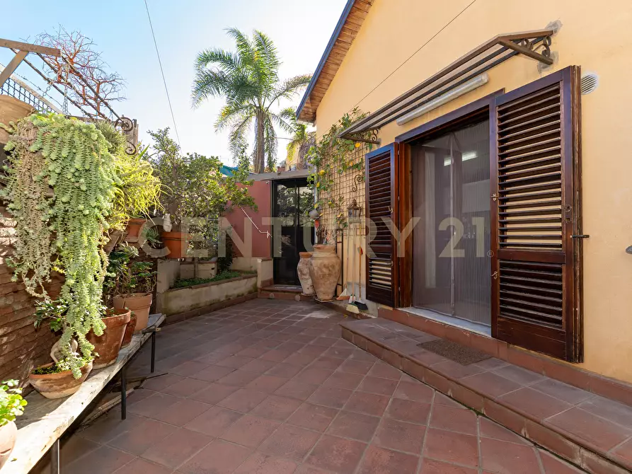 Immagine 55 di Appartamento in vendita  in Via del Vecchio Bastione 5 a Catania