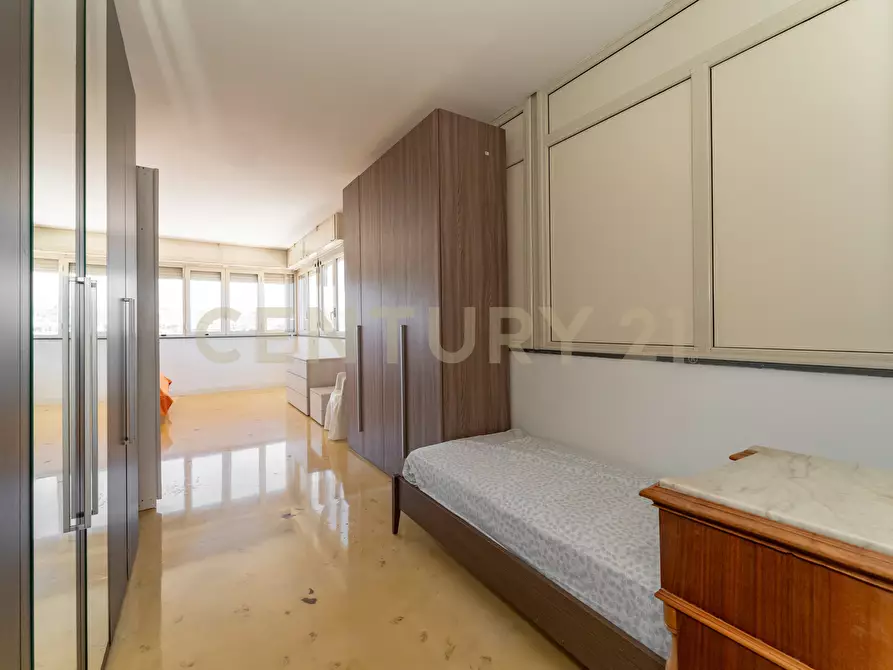 Immagine 46 di Attico in vendita  in Viale Mario Rapisardi 314 a Catania
