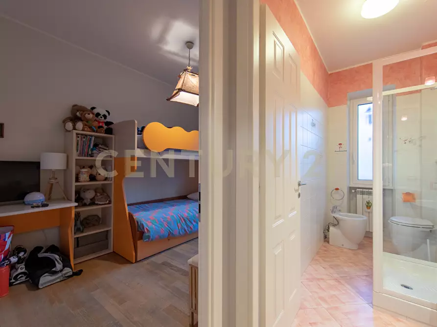 Immagine 20 di Quadrilocale in vendita  in Viale Ippocrate 116 a Roma