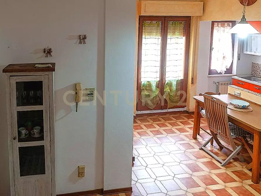 Immagine 8 di Bilocale in vendita  in Via Amiata 132 a Castiglione D'orcia