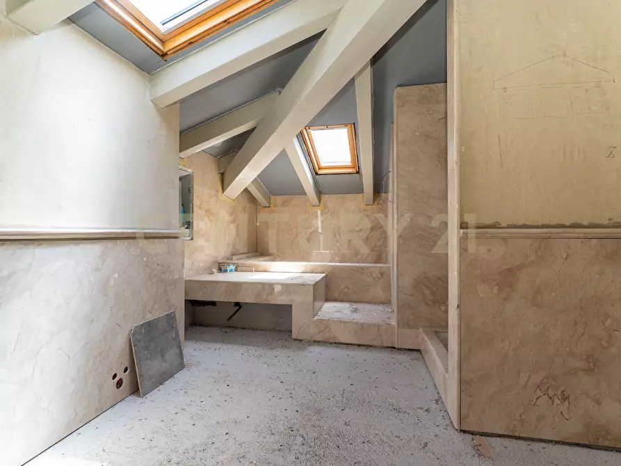 Immagine 19 di Villa in vendita  in Via Casalrosato 19 a Valverde
