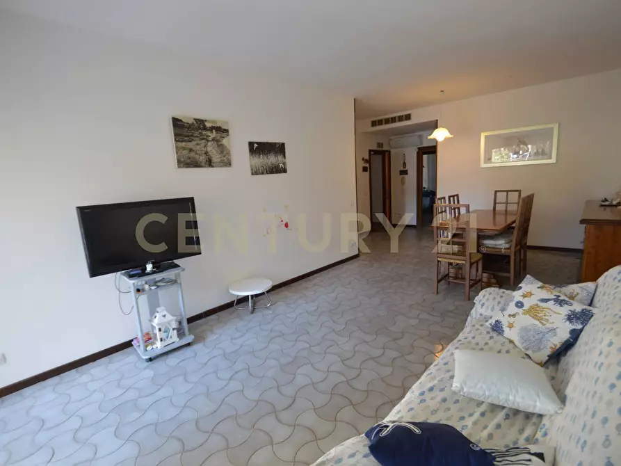 Immagine 16 di Quadrilocale in vendita  a Castiglione Della Pescaia