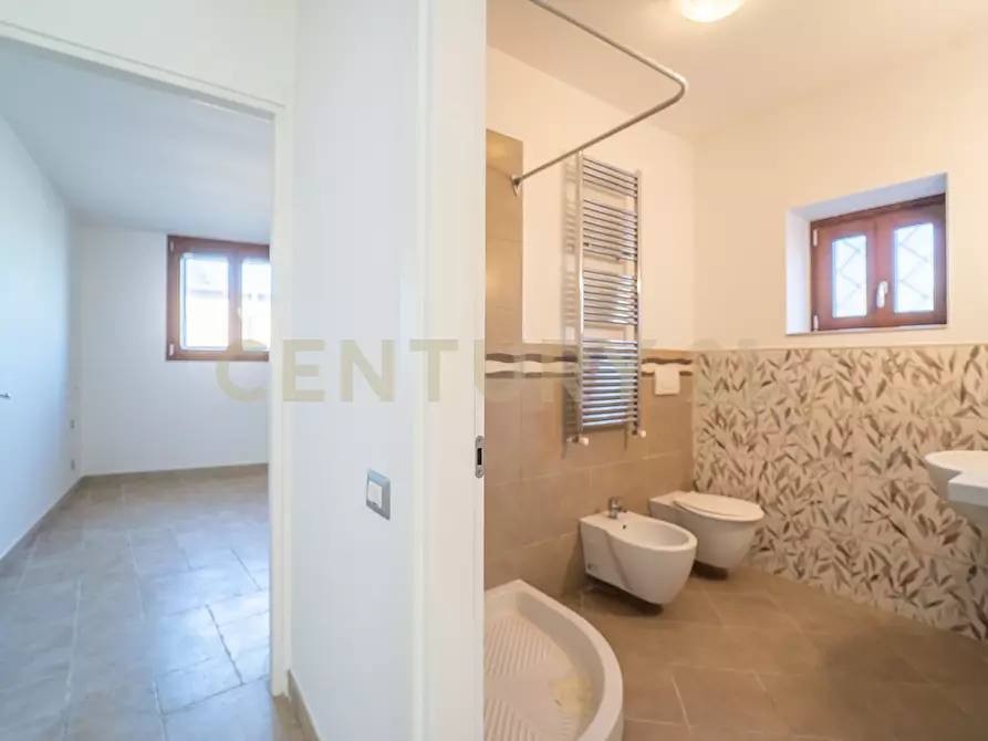 Immagine 5 di Casa bifamiliare in vendita  in Via Appia Nuova 17 a Albano Laziale