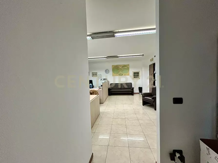 Immagine 10 di Ufficio in vendita  in Via Marco Minghetti 16 a San Bonifacio