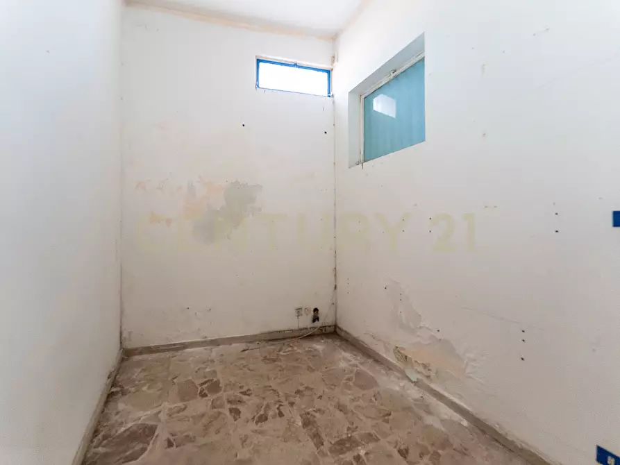 Immagine 9 di Palazzo in vendita  in Via Sebastiano Catania 284 a Catania