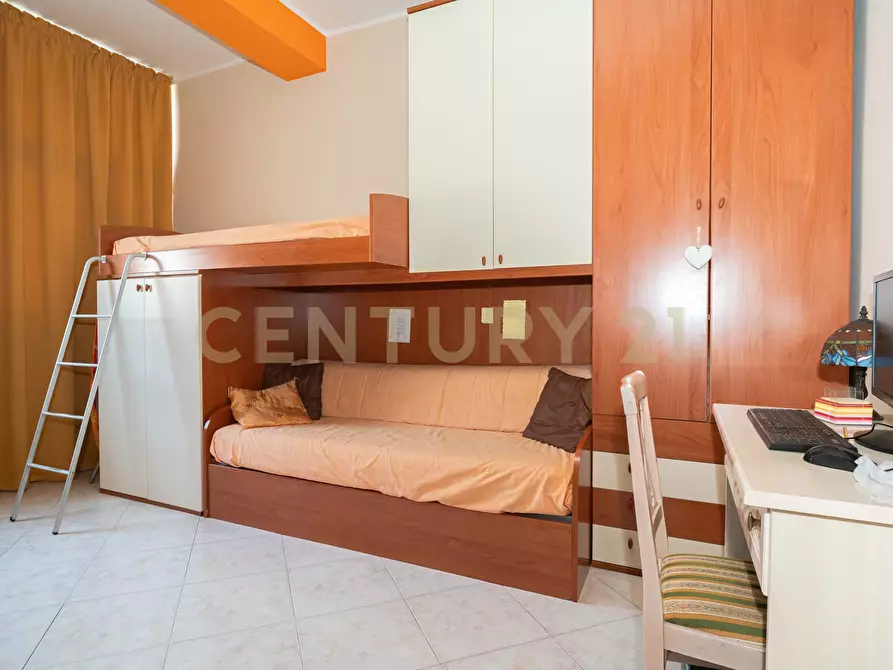 Immagine 17 di Quadrilocale in vendita  in Largo Campania 55 a Catania