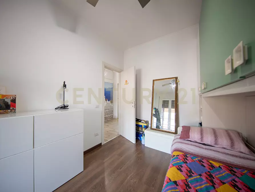 Immagine 13 di Quadrilocale in vendita  in Viale della Venezia Giulia 151 a Roma