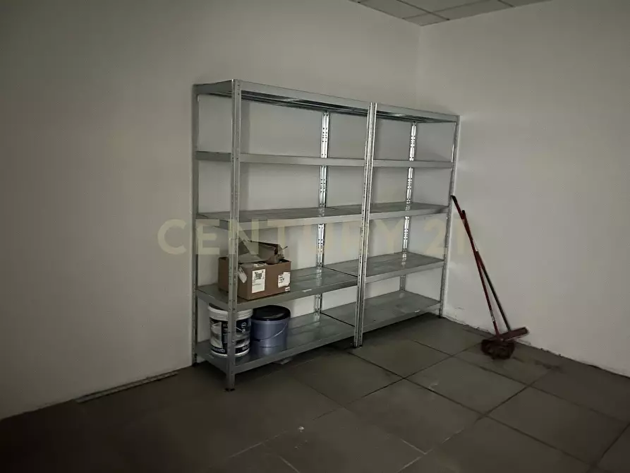 Immagine 7 di Locale commerciale in affitto  in Viale del Lavoro snc a San Martino Buon Albergo