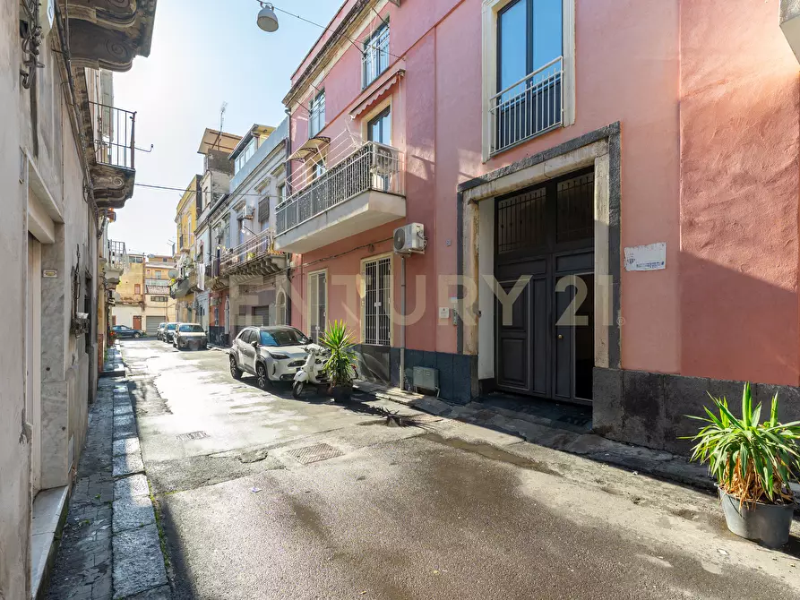 Immagine 12 di Trilocale in vendita  in Via Laurini 21 a Catania
