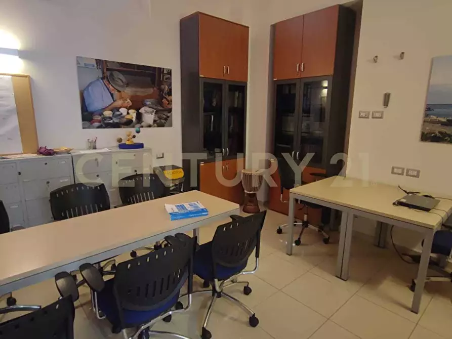 Immagine 19 di Palazzo in vendita  a Messina