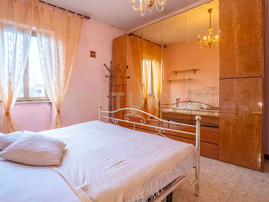 Immagine 30 di Pentalocale in vendita  in Via Due Giugno 66 a Fonte Nuova