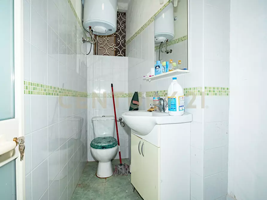 Immagine 9 di Casa indipendente in vendita  in Via Neri 61 a Catania