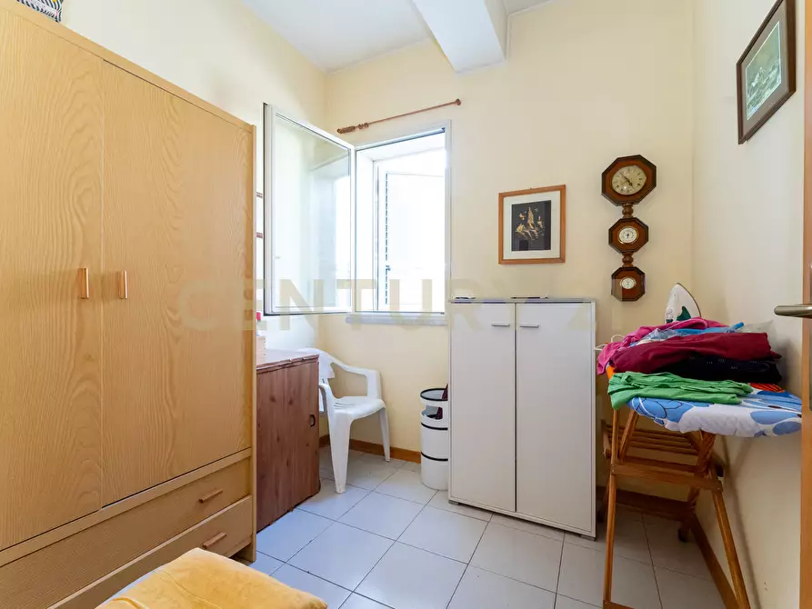 Immagine 32 di Pentalocale in vendita  in Via Nino Martoglio 13 a Valverde