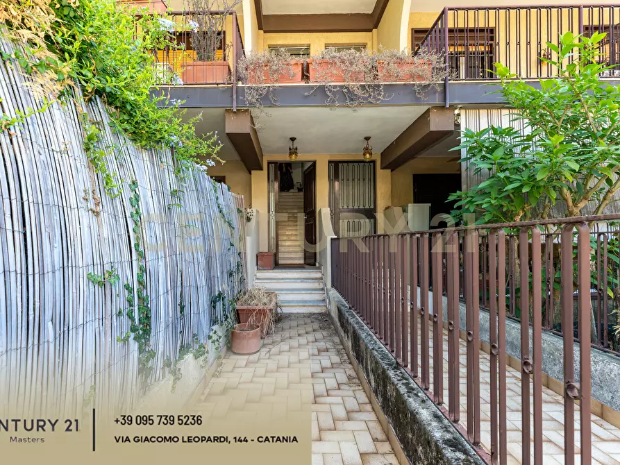 Immagine 5 di Casa indipendente in vendita  in Via G. Grassi 18 a Trecastagni