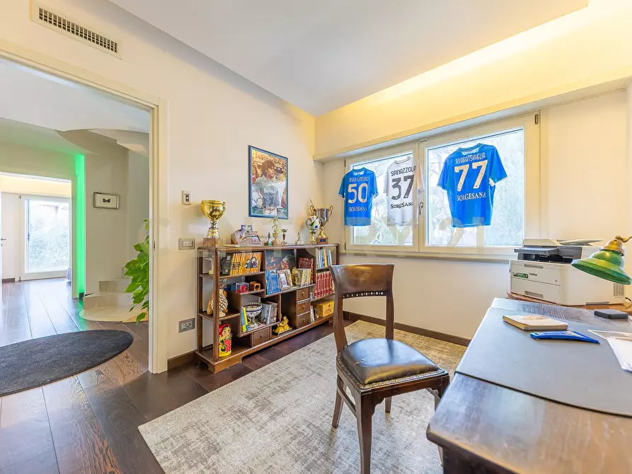 Immagine 63 di Villa in affitto  in Via Bedollo 117 a Roma