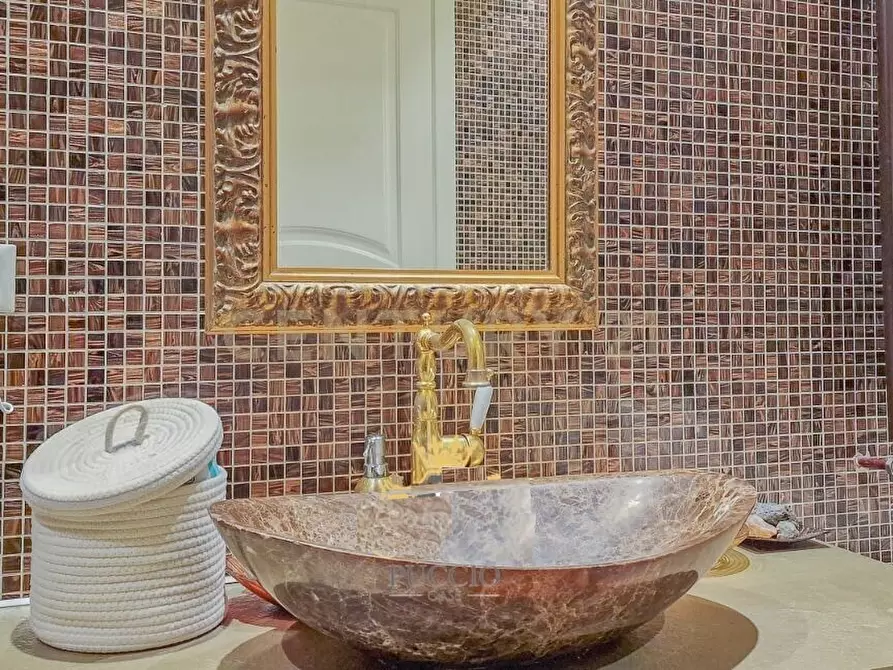 Immagine 15 di Bilocale in affitto  in Via Angelo Scarsellini 36 a Verona