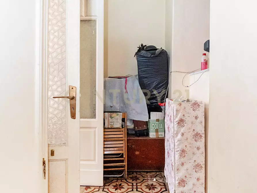 Immagine 10 di Quadrilocale in vendita  in Via Timoleone 113 a Catania