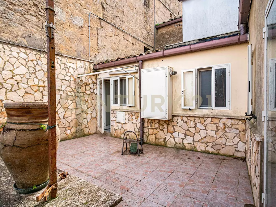 Immagine 4 di Casa semindipendente in vendita  in Via Longo 42 / 44 a Enna
