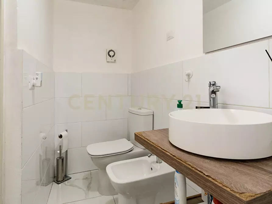 Immagine 19 di Casa indipendente in vendita  in Via Marinai 14 a Catania