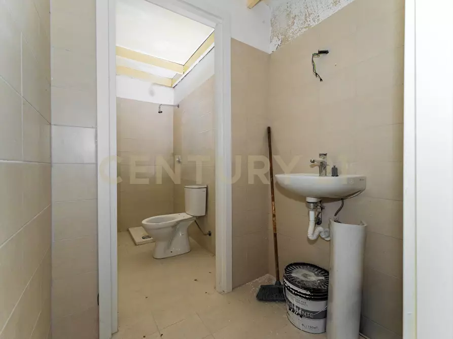 Immagine 32 di Casa indipendente in vendita  in CORSO SAN VITO 141 a Catania