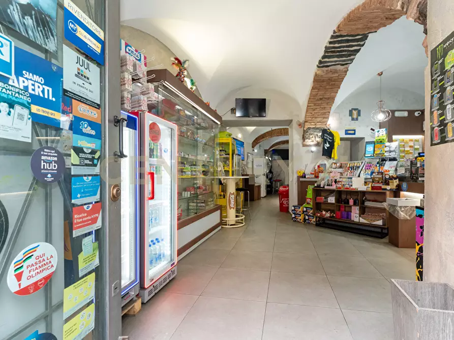 Immagine 5 di Tabaccheria in vendita  in Via Antonino di Sangiuliano 239 a Catania