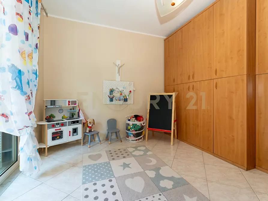 Immagine 59 di Pentalocale in vendita  in Via Nobile 19 a San Gregorio Di Catania